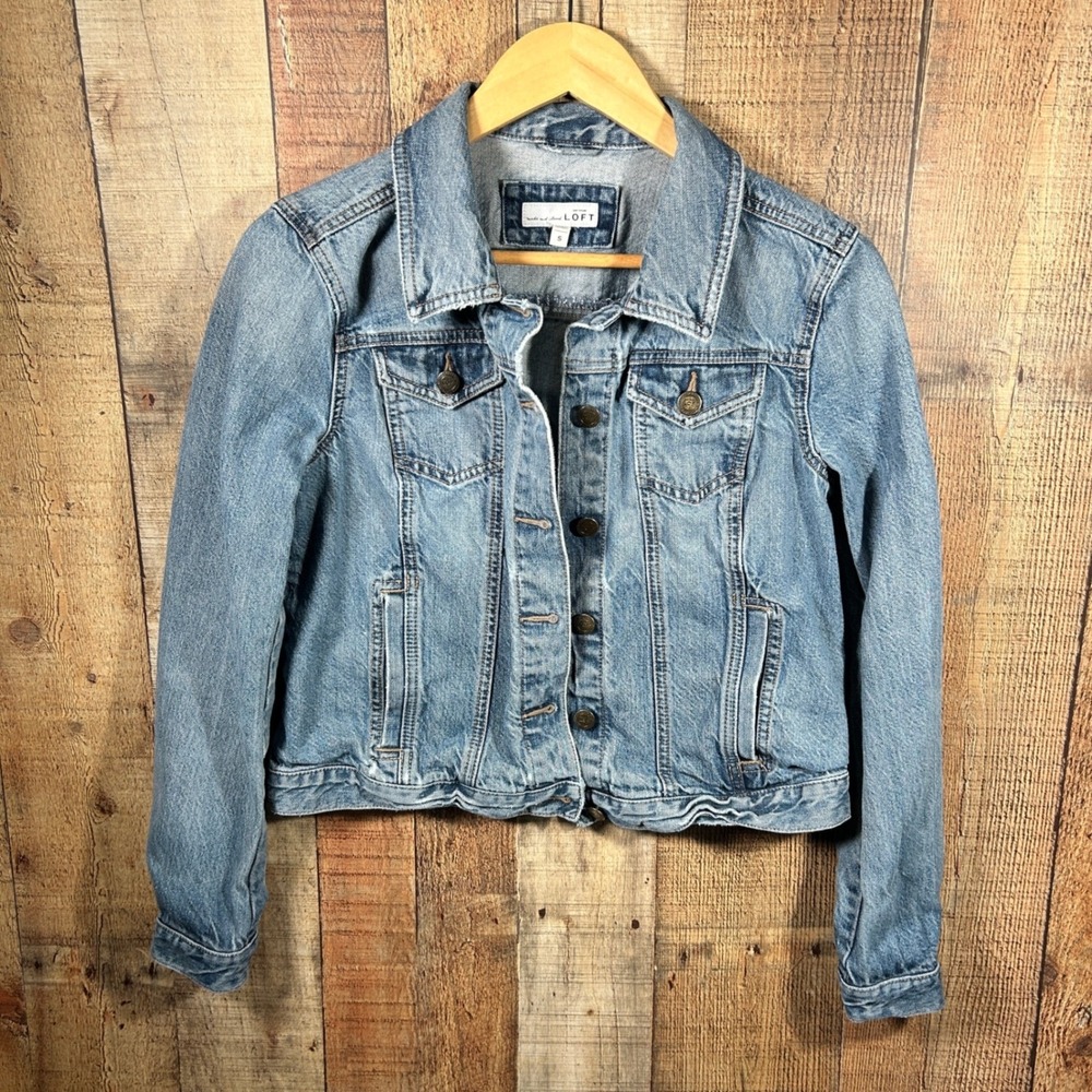 Ann Taylor LOFT Blue 100% Cotton Denim Trucker Jacket Classic Small Jean